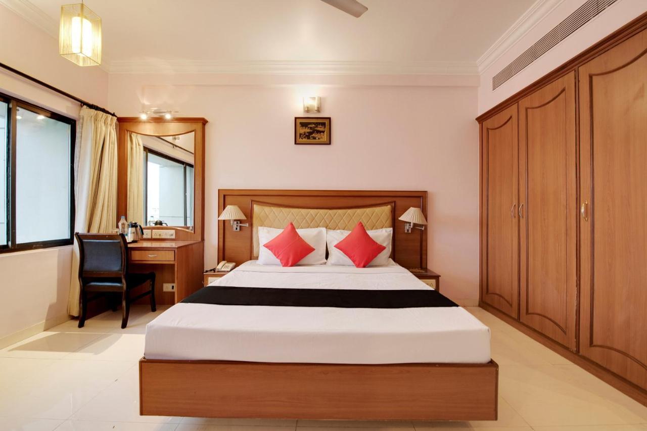 Capital O 41646 Hotel Devi Towers Salem Dış mekan fotoğraf
